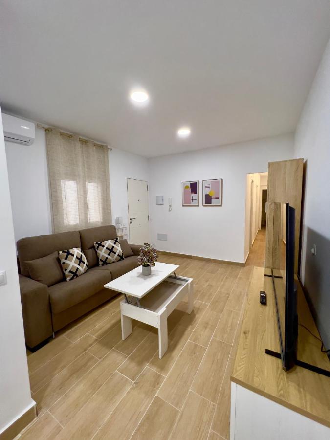 Rockside Residences Suites La Linea La Línea de la Concepción Dış mekan fotoğraf